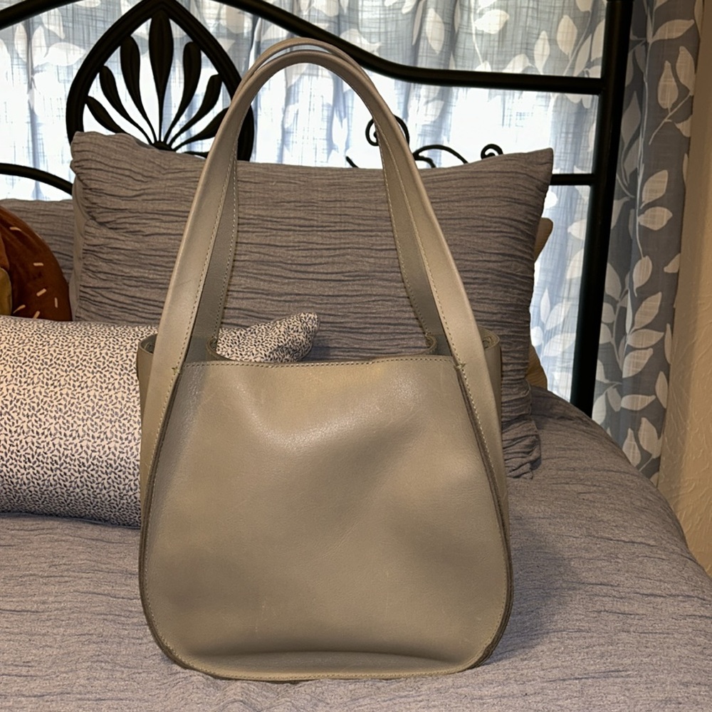 Madewell Sydney Crossbody Bag in Light Green NWOT